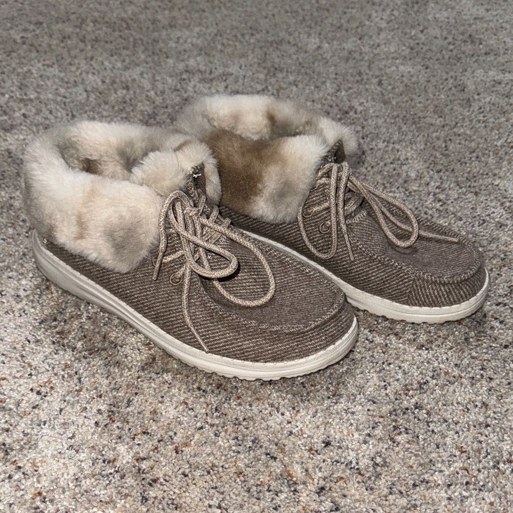 Hey Dude Brown Fur-Lined Winter Boots